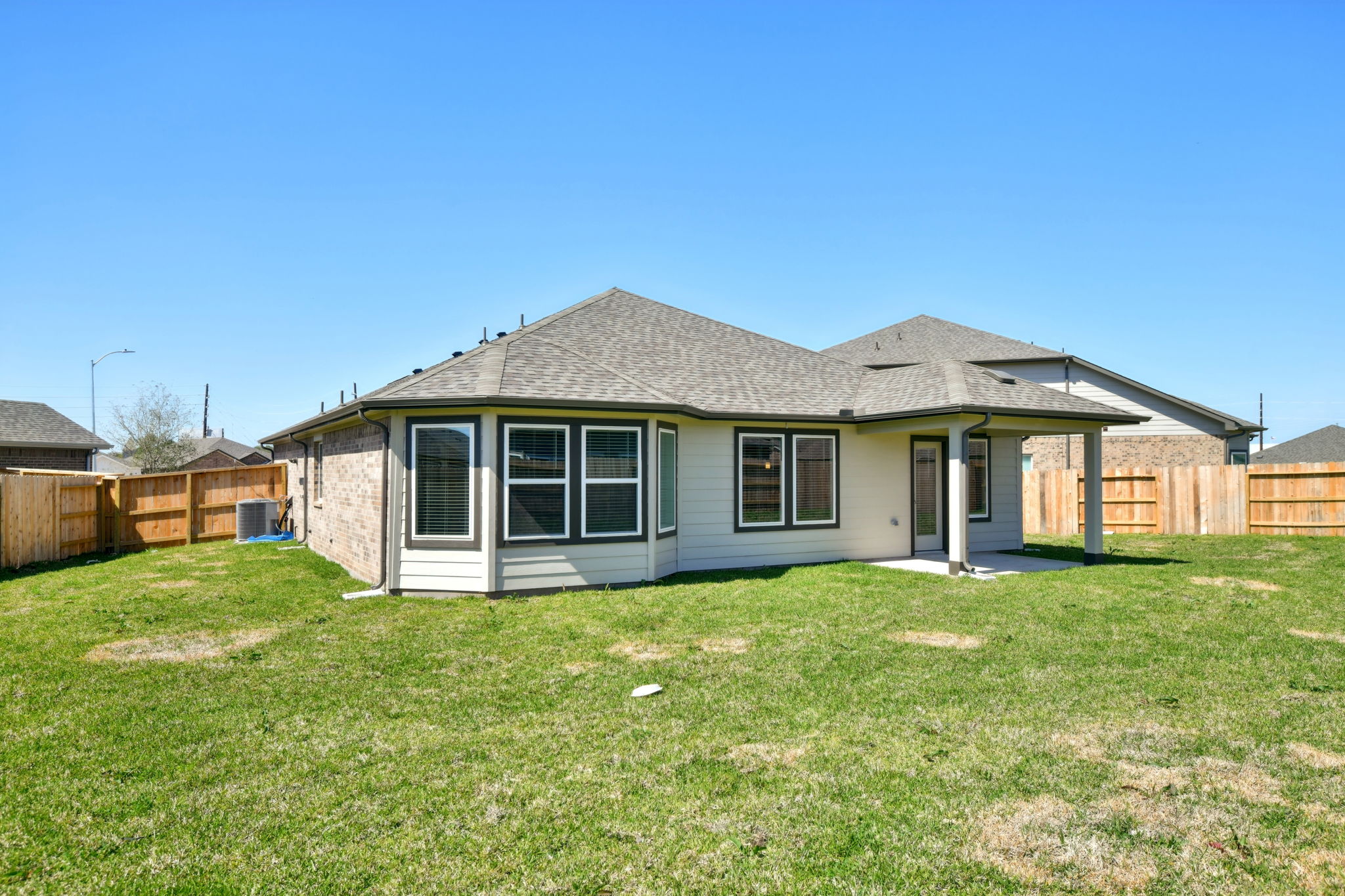 Houston - Wall Street Village - 6310 Brahman Ct, Richmond, TX 77469 - 036