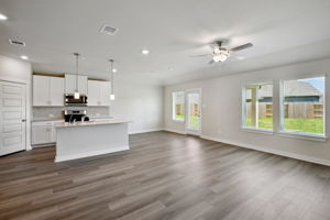 Houston - Wall Street Village - 6310 Brahman Ct, Richmond, TX 77469 - 007