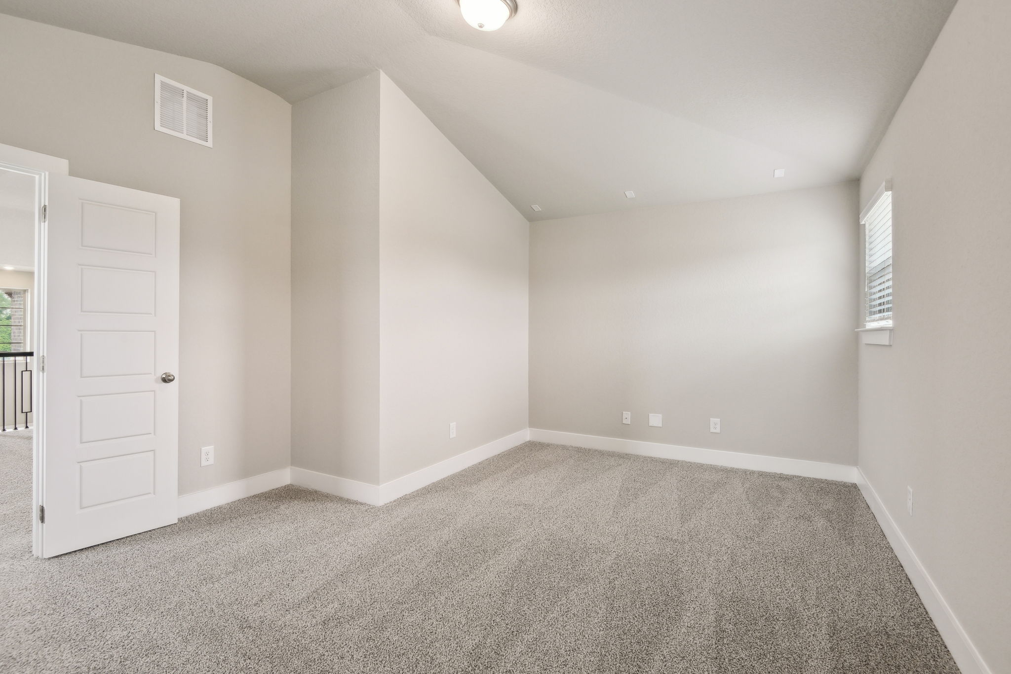 San Antonio- Comanche Ridge- 6310 Comanche Coyote San Antonio TX 78247- 044