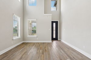 San Antonio- Comanche Ridge- 6310 Comanche Coyote San Antonio TX 78247- 007