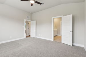 San Antonio- Comanche Ridge- 6310 Comanche Coyote San Antonio TX 78247- 049