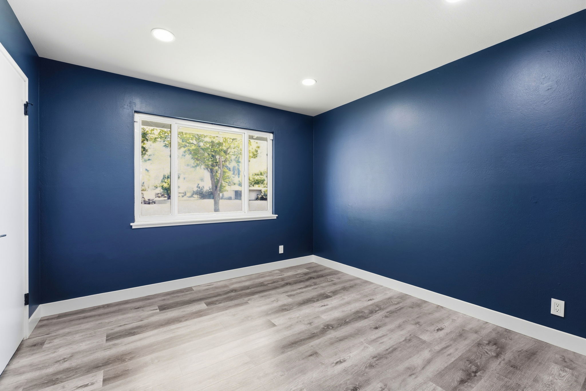 029_F8_6311 Belmont Pl