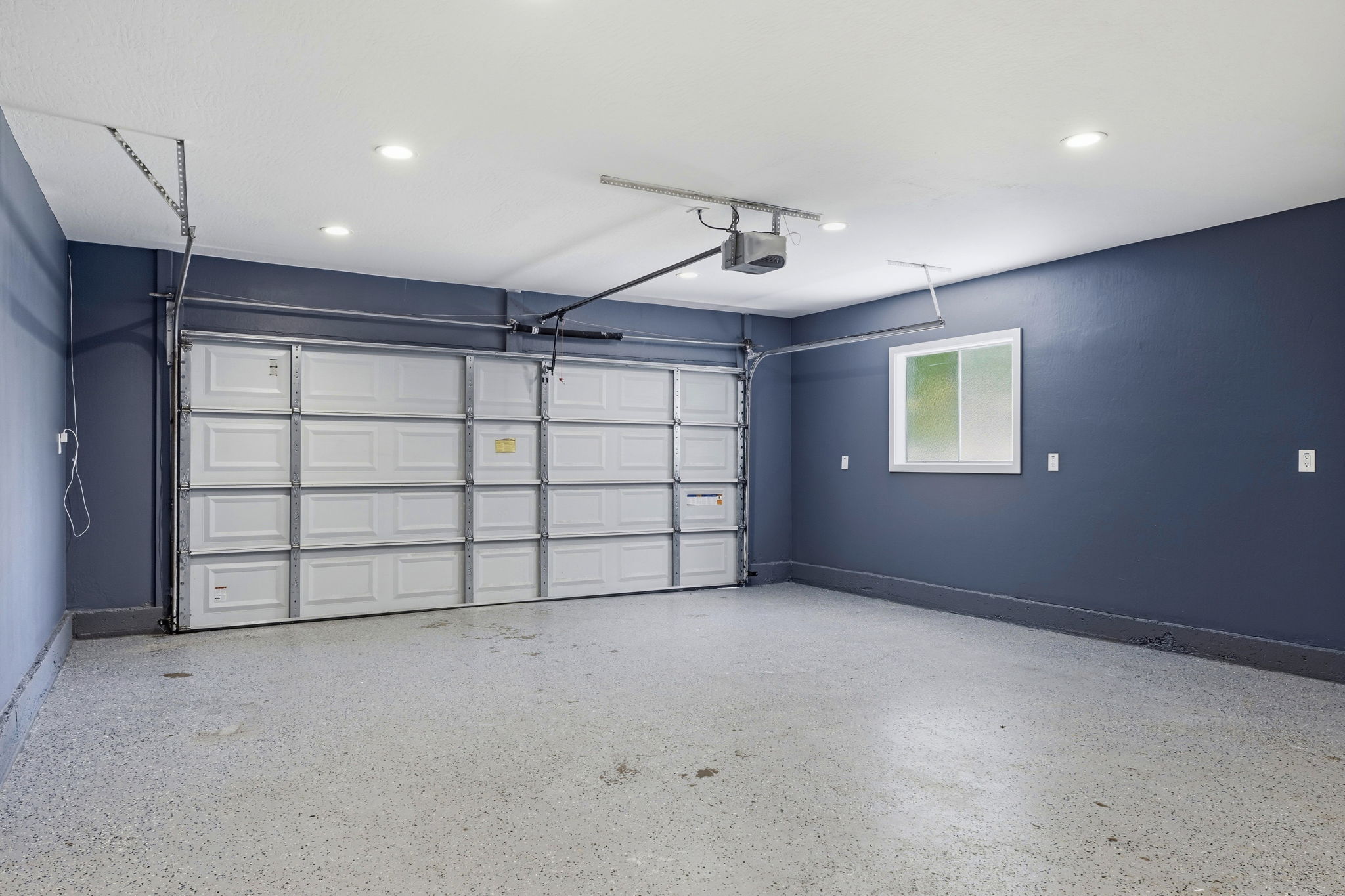 039_F8_6311 Belmont Pl