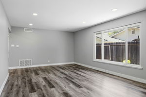 021_F8_6311 Belmont Pl