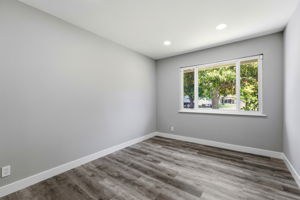 025_F8_6311 Belmont Pl
