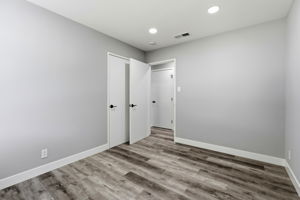 027_F8_6311 Belmont Pl