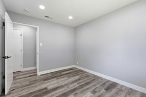028_F8_6311 Belmont Pl