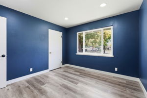 030_F8_6311 Belmont Pl