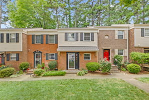 6311 New Market Way-3