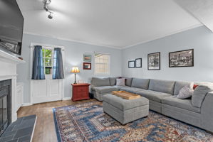 6311 New Market Way-20