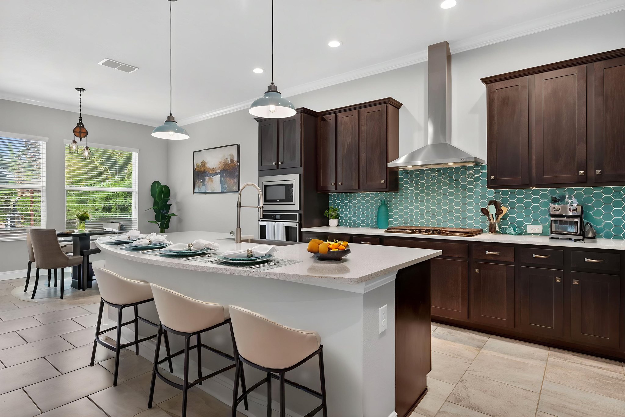 DSC04859 virtually staged.jpeg