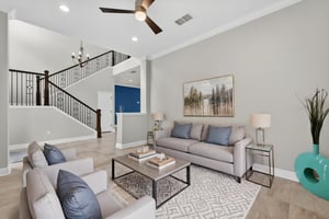 DSC04952 virtually staged.jpeg