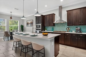 DSC04859 virtually staged.jpeg