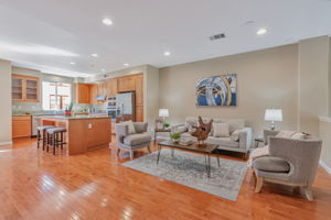 013_6313 Byron Ln