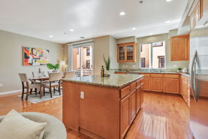 015_6313 Byron Ln
