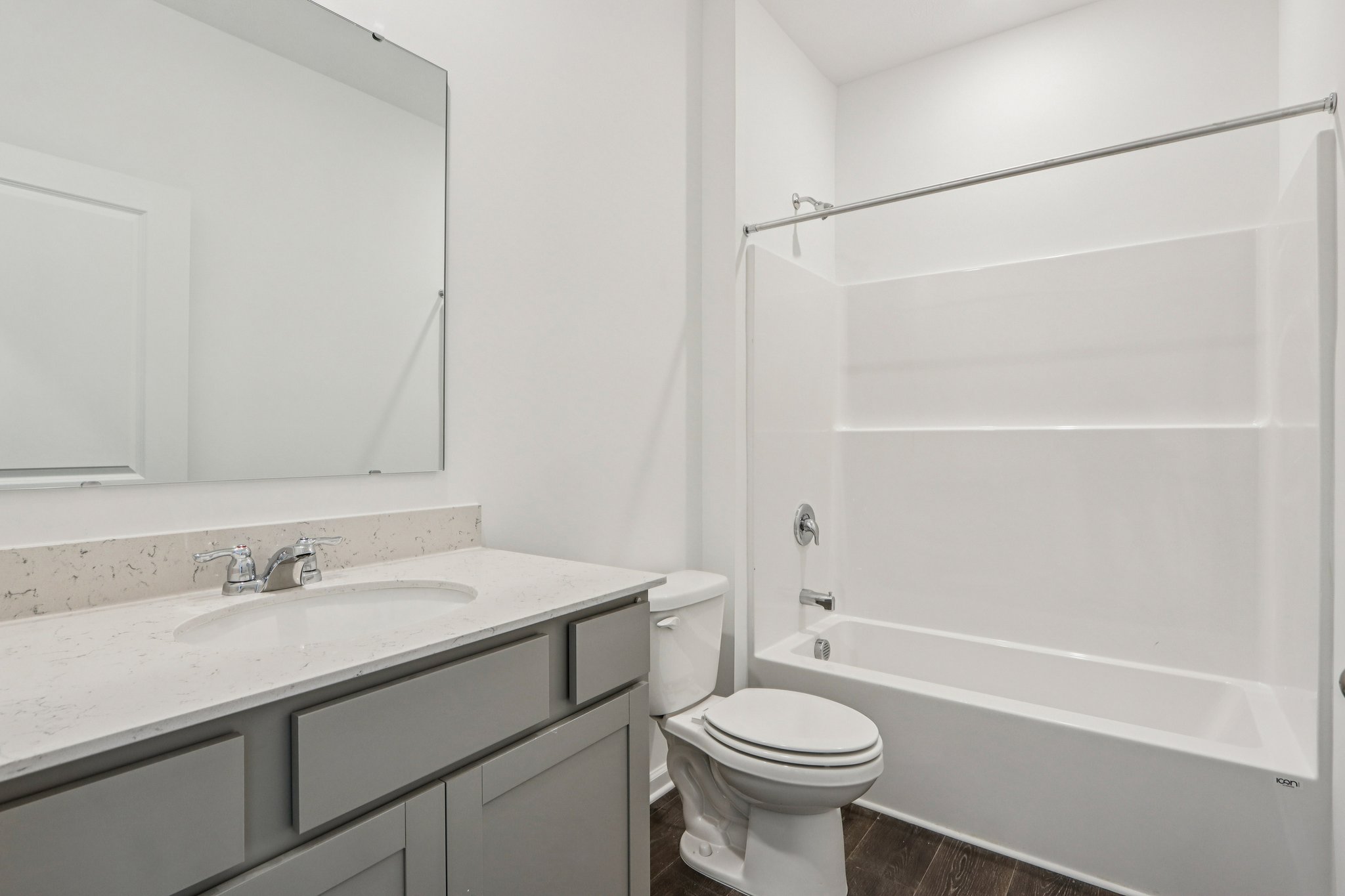 Flag Stop Dr-S2401-026.jpg