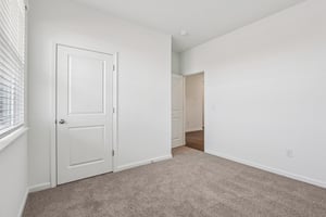 Flag Stop Dr-S2401-028.jpg