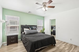 Pangea Ave-1806-024.jpg