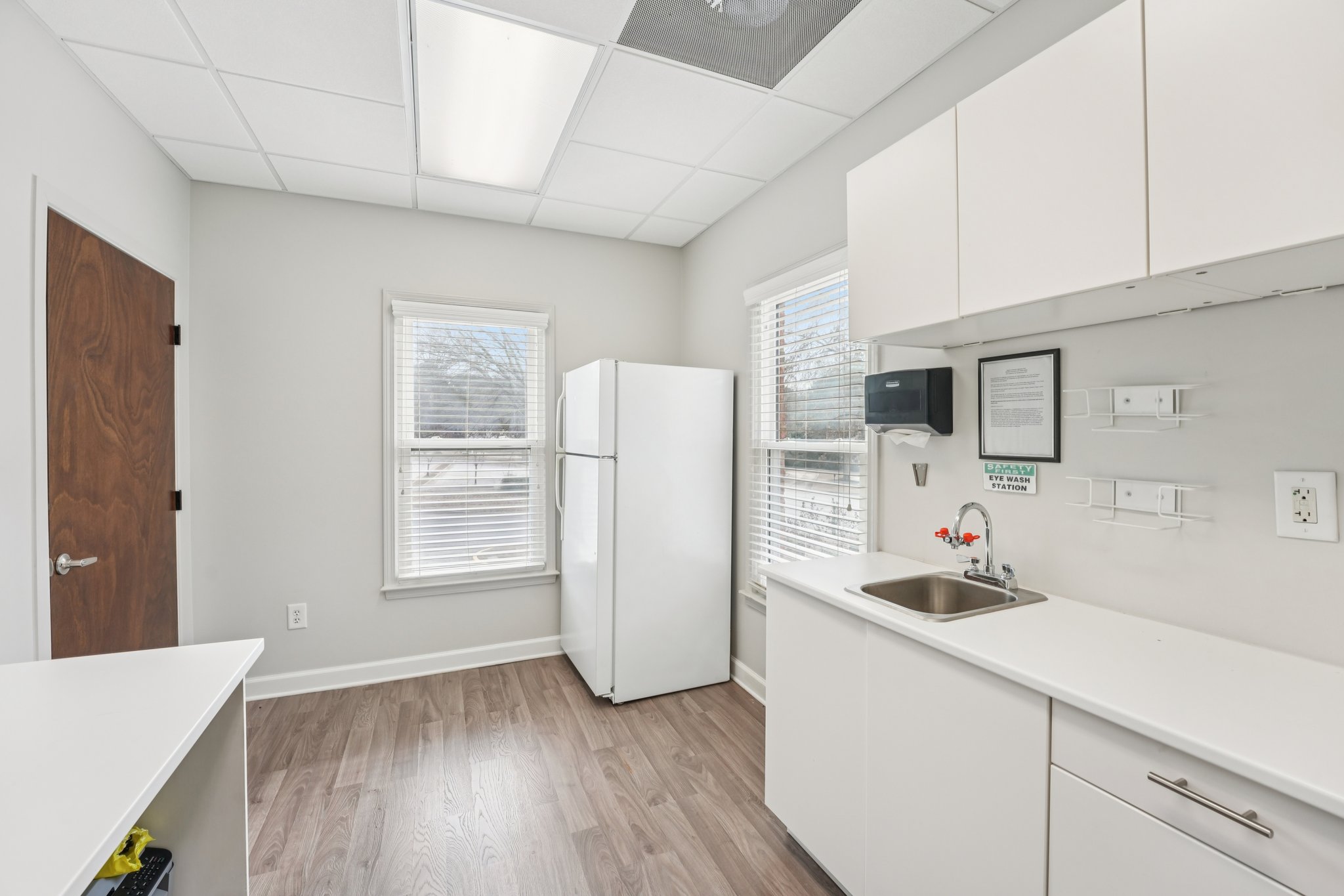 Amherst Ct-S0301-019.jpg