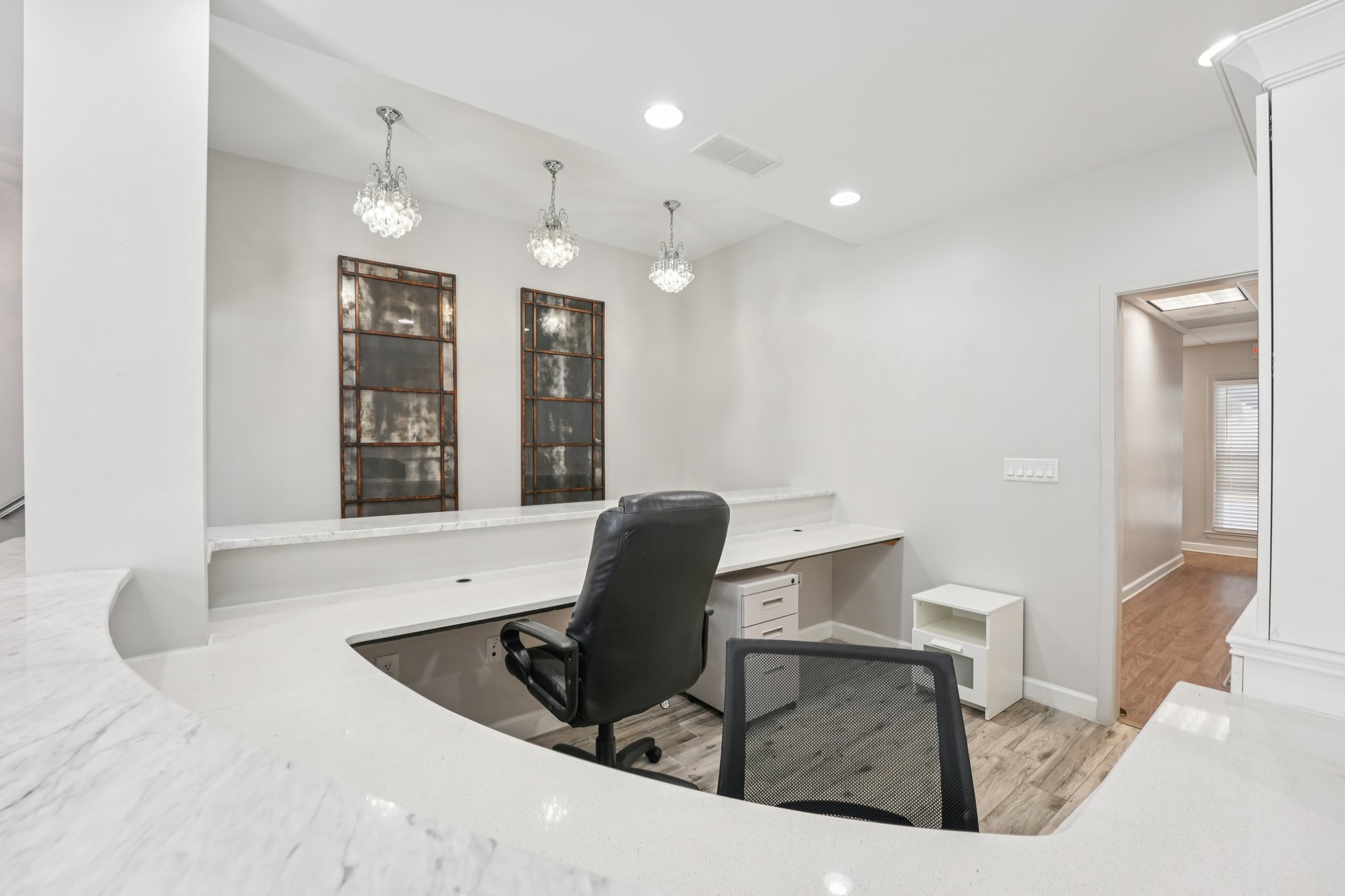 Amherst Ct-S0301-021.jpg