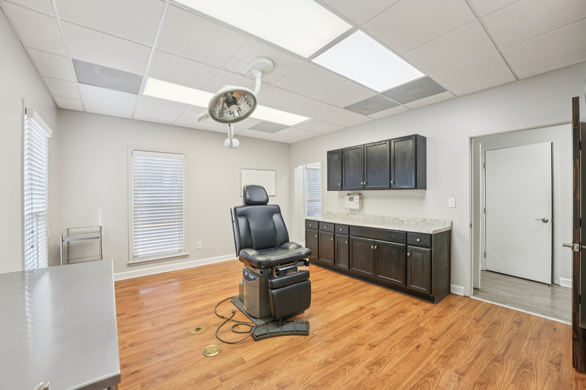 Amherst Ct-S0301-040.jpg