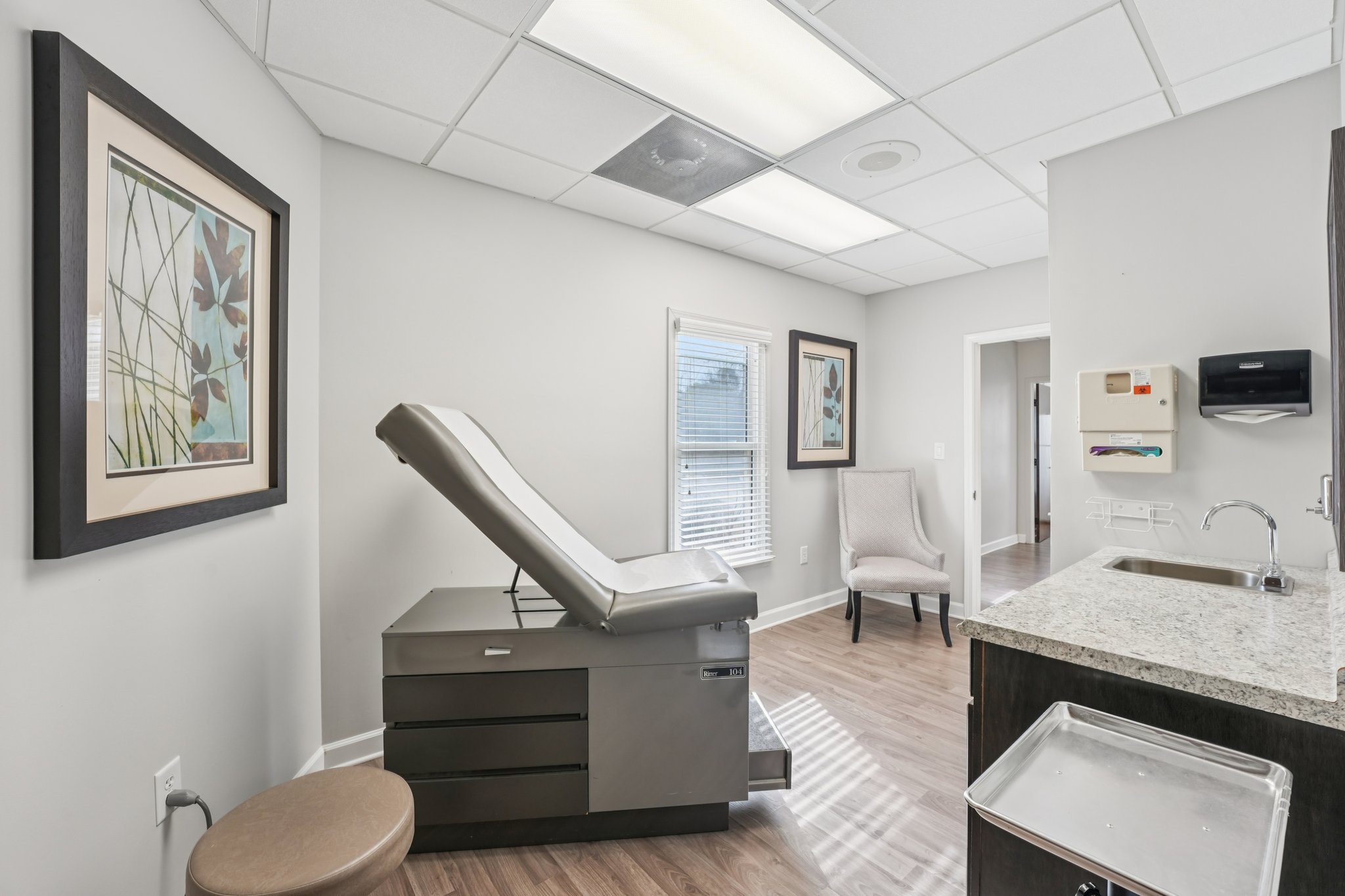 Amherst Ct-S0301-047.jpg