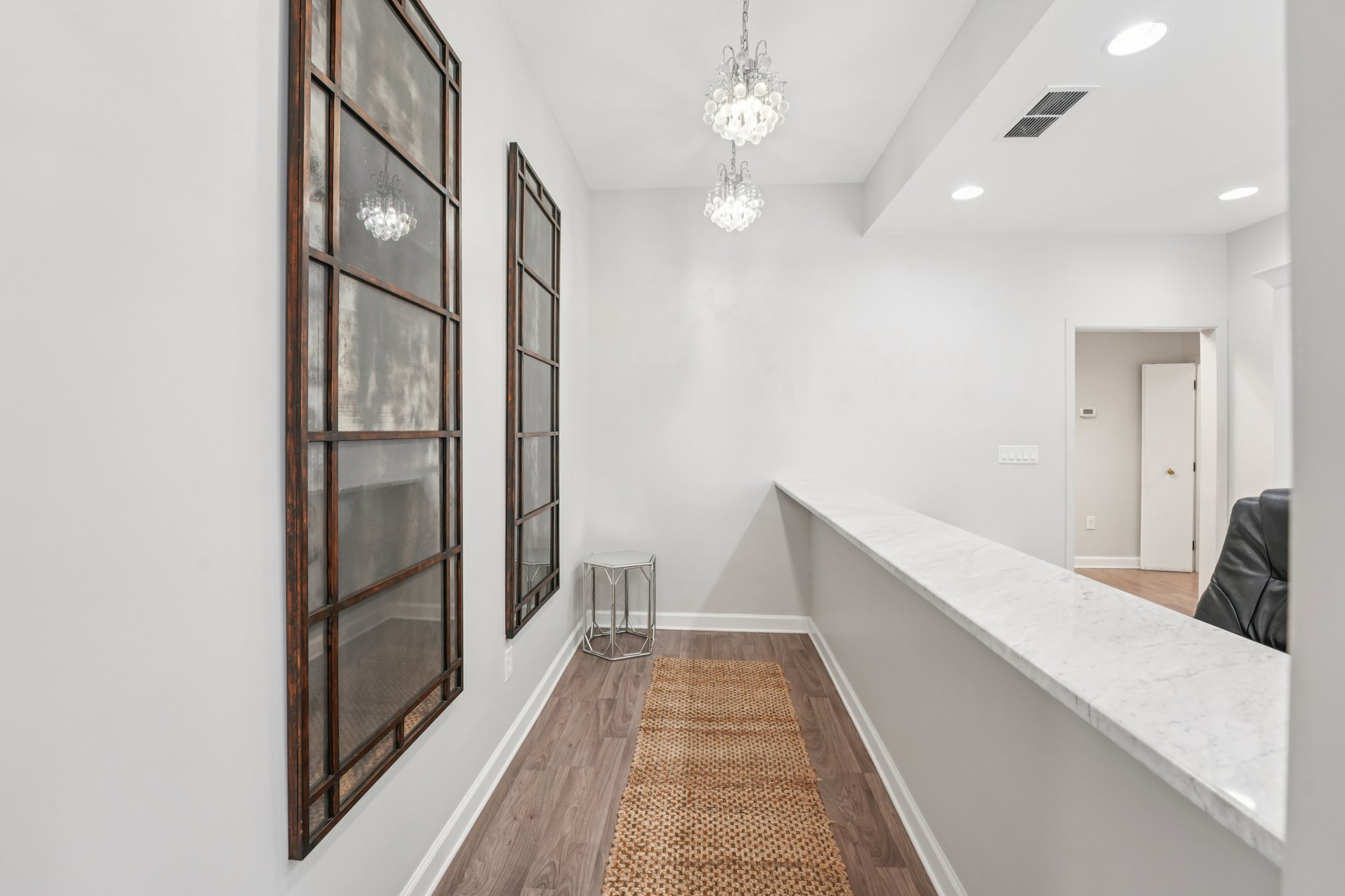 Amherst Ct-S0301-073.jpg