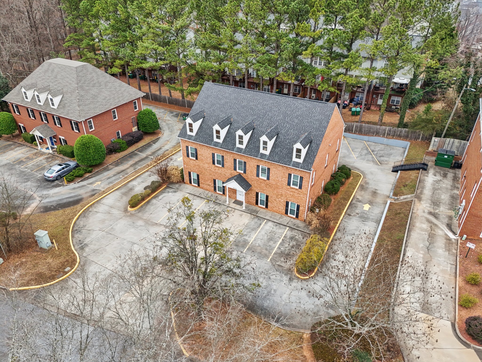 Amherst Ct-S0301-083.jpg