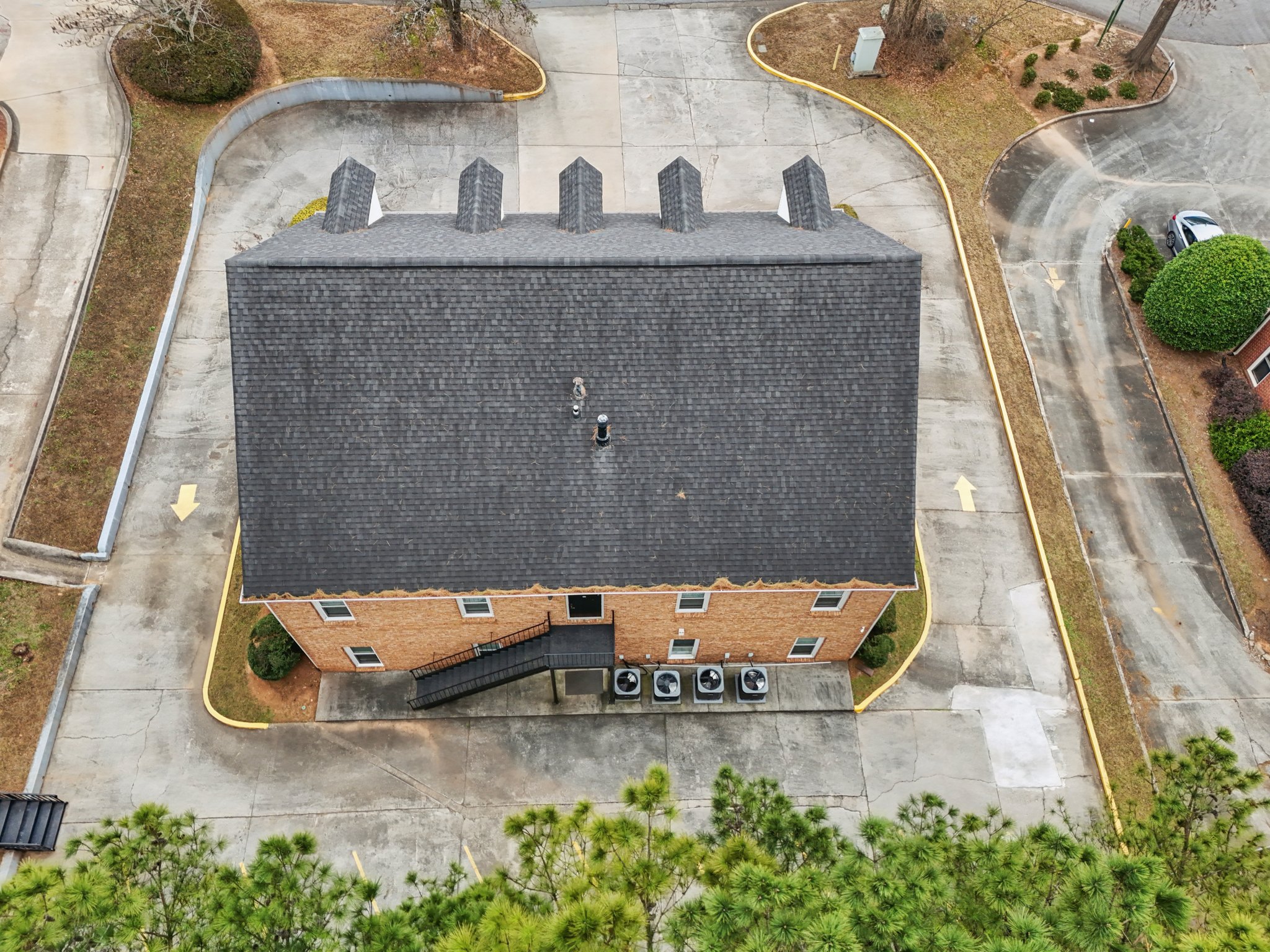 Amherst Ct-S0301-093.jpg