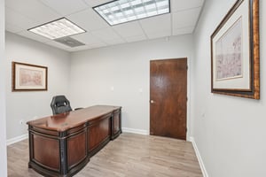 Amherst Ct-S0301-028.jpg