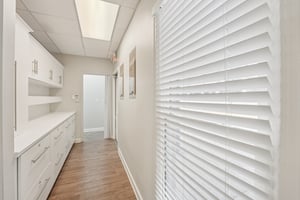 Amherst Ct-S0301-029.jpg