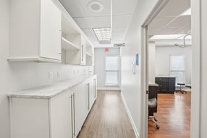 Amherst Ct-S0301-034.jpg