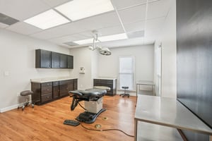 Amherst Ct-S0301-036.jpg