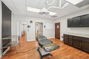 Amherst Ct-S0301-037.jpg