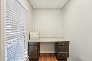 Amherst Ct-S0301-043.jpg