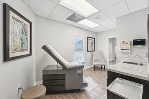 Amherst Ct-S0301-047.jpg