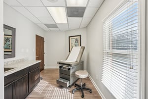 Amherst Ct-S0301-048.jpg