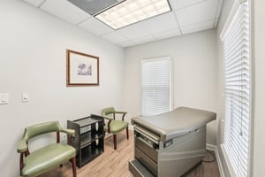 Amherst Ct-S0301-057.jpg