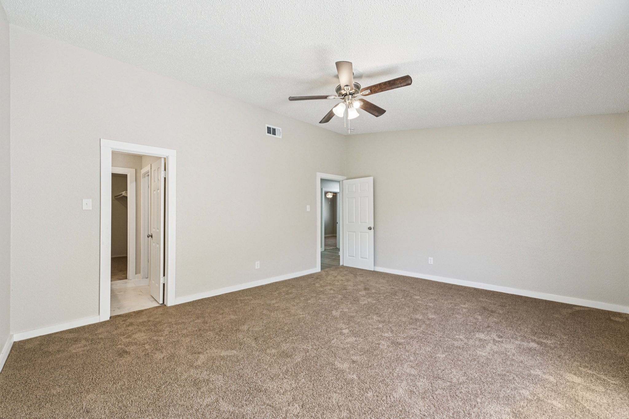 Dellfern Dr-2006-029.jpg