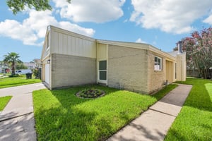 Dellfern Dr-2006-006.jpg