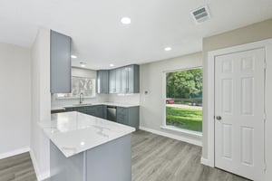 Dellfern Dr-2006-018.jpg