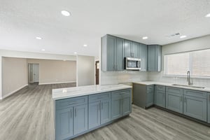 Dellfern Dr-2006-020.jpg