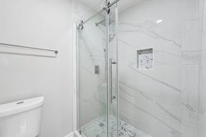 Dellfern Dr-2006-032.jpg
