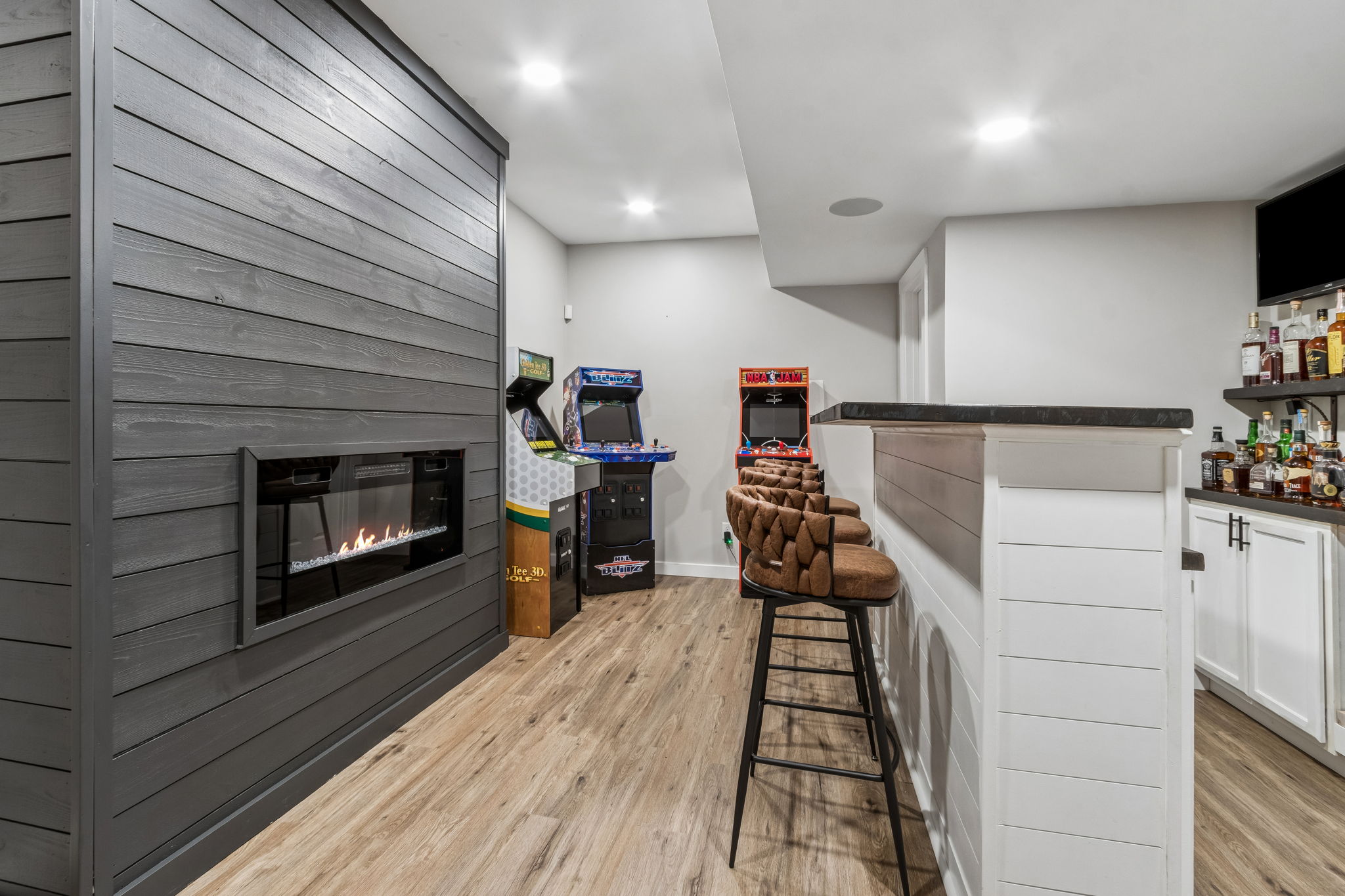Bonus Room