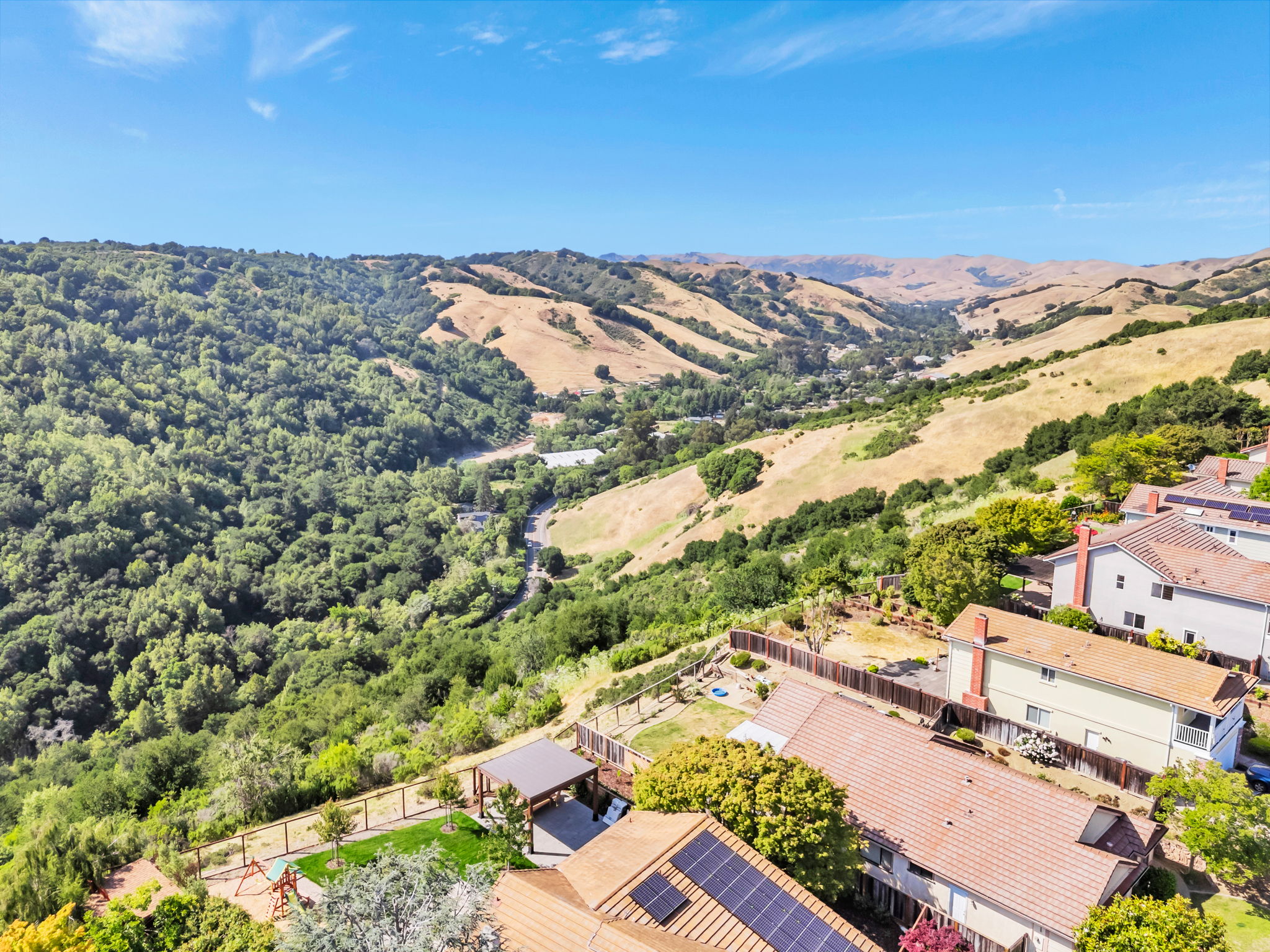 023_AERIAL_ 6318 Boone Dr  Castro Valley