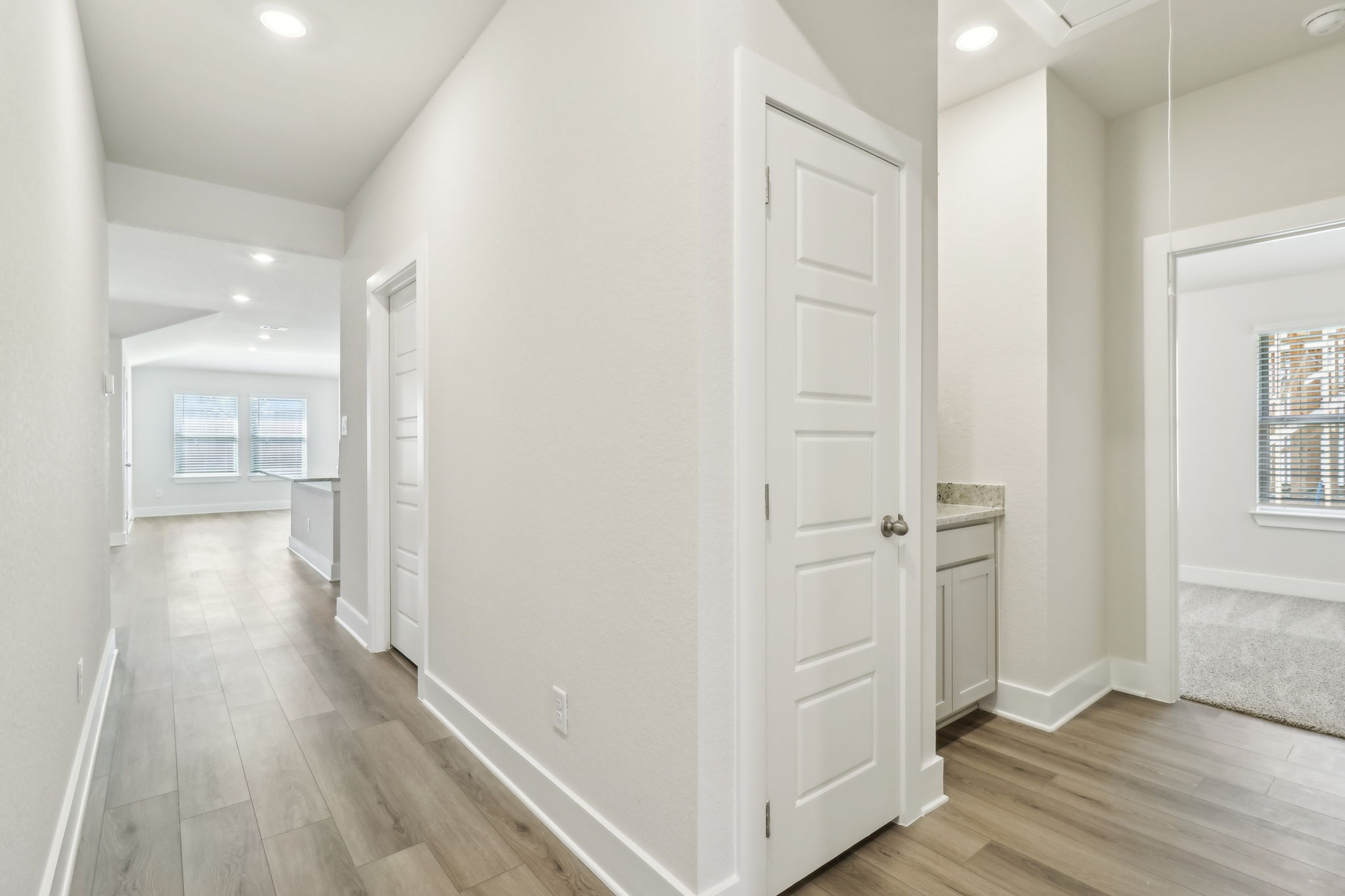 San Antonio - East Community - Comanche Ridge - 6318 Comanche Coyote, San Antonio, TX 78247 - 016