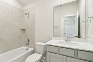 San Antonio - East Community - Comanche Ridge - 6318 Comanche Coyote, San Antonio, TX 78247 - 020