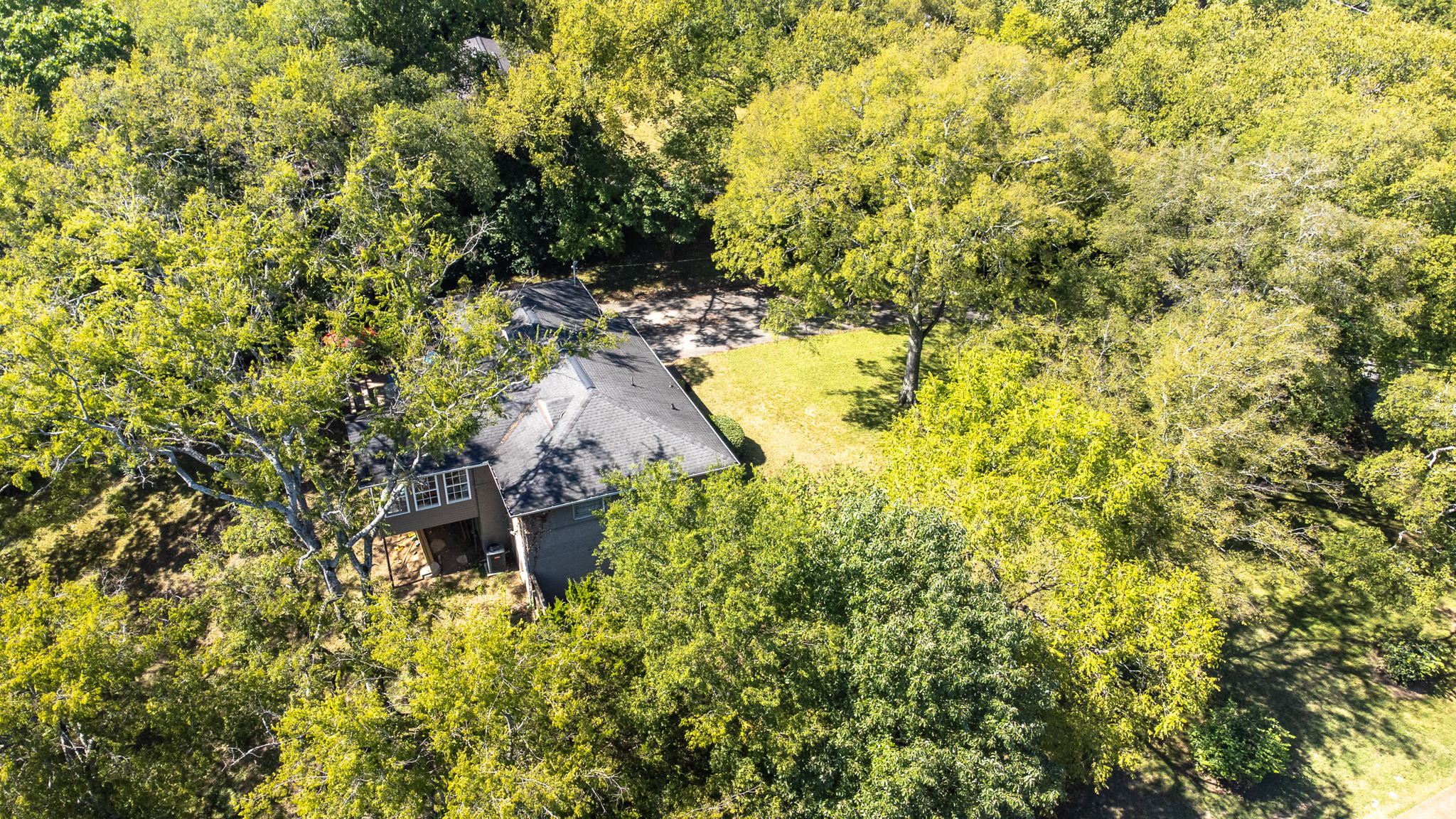 632 Bel Air Dr, Nashville, TN 37217, USA Photo 46