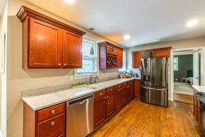632 Bel Air Dr, Nashville, TN 37217, USA Photo 14