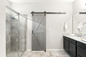  Photo 41